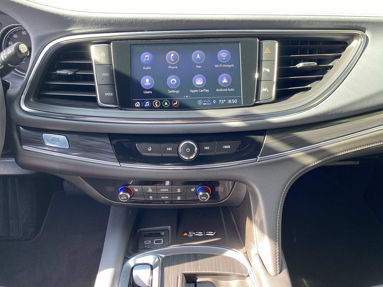 2023 Buick Enclave Essence