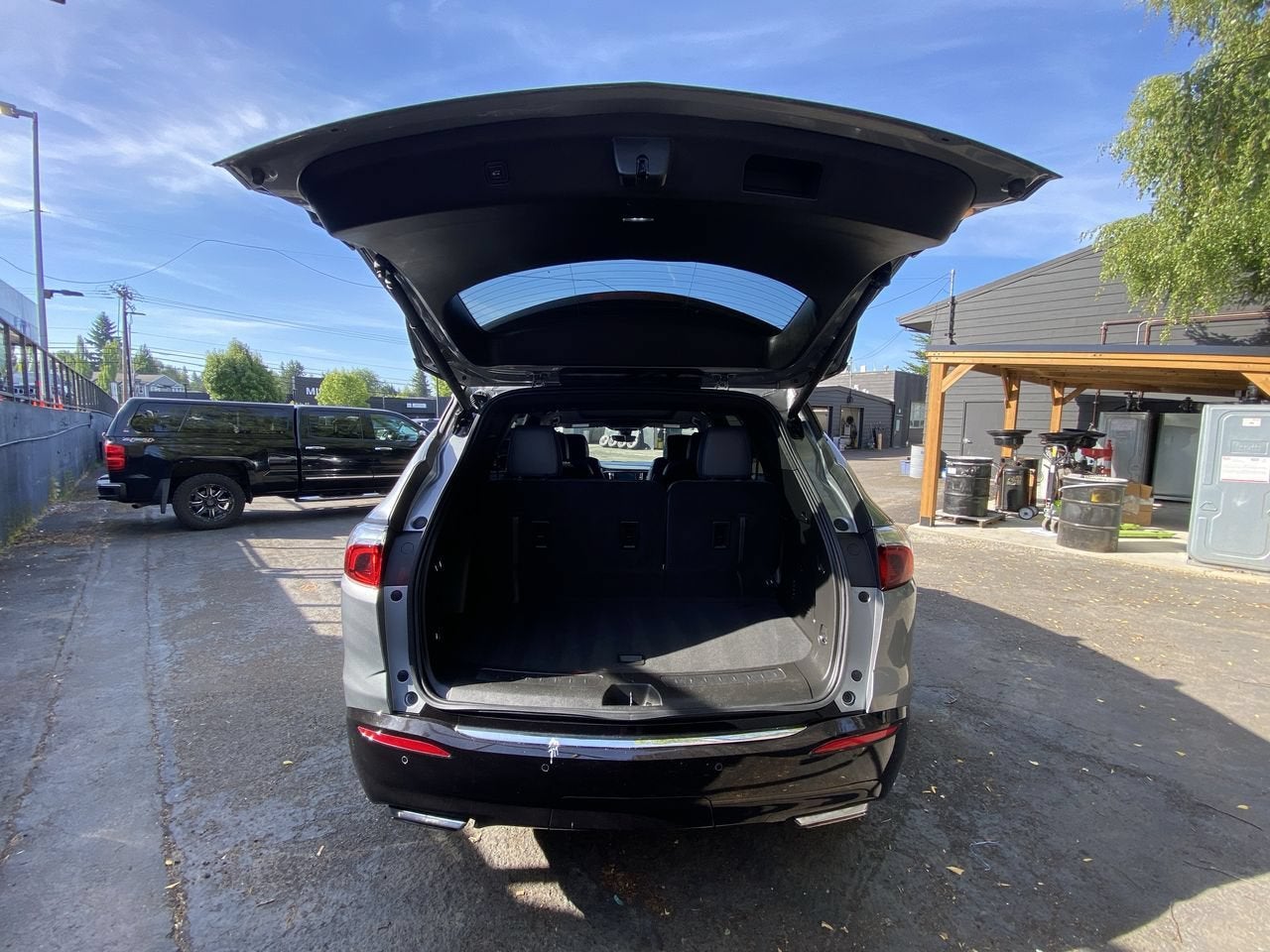 2023 Buick Enclave Essence