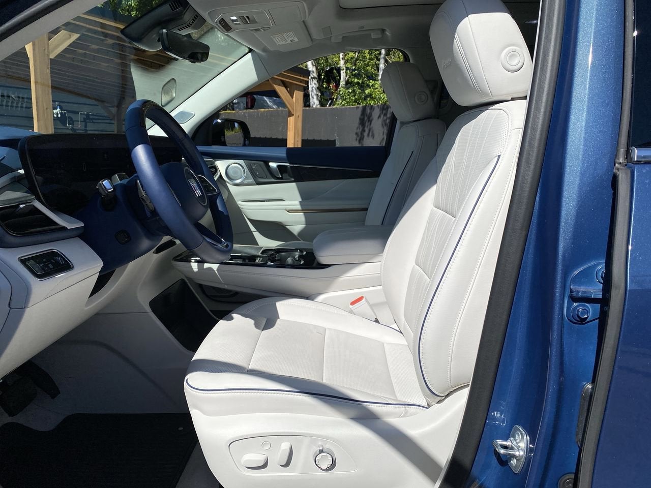 2025 Buick Enclave Avenir