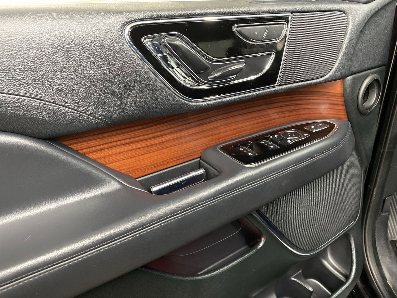 2024 Lincoln Navigator L Premiere