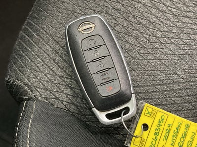 2024 Nissan Rogue SV