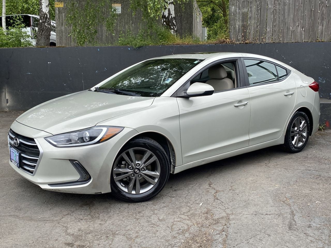 2018 Hyundai Elantra 1.8 Value Edition A/T SULEV's photo