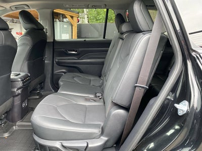 2026 Toyota Grand Highlander LE