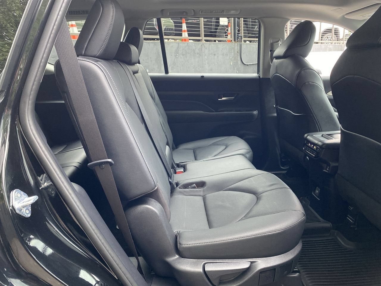 2026 Toyota Grand Highlander LE