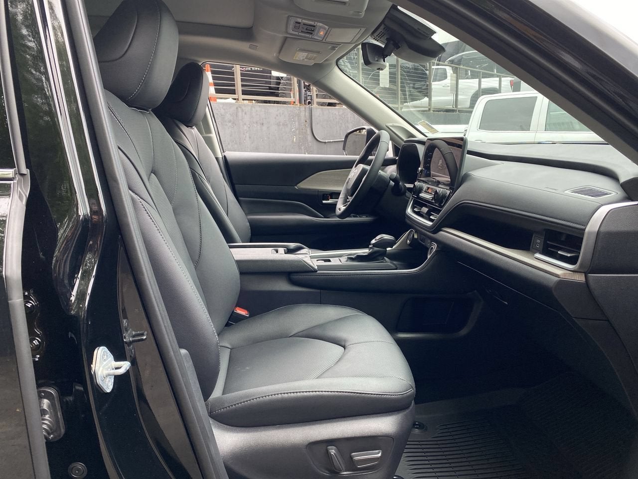 2026 Toyota Grand Highlander LE