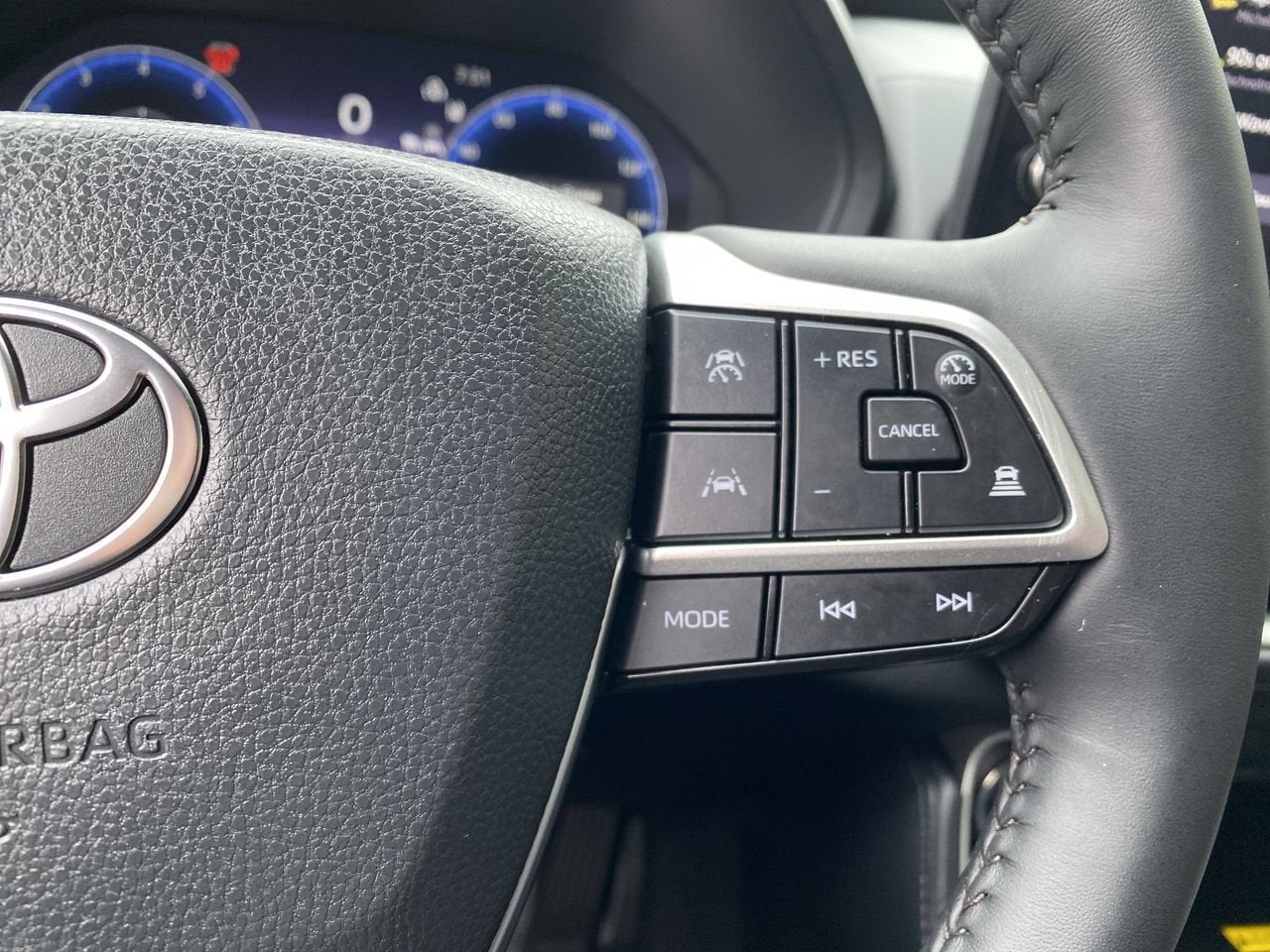 2026 Toyota Grand Highlander LE