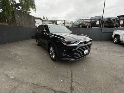 2026 Toyota Grand Highlander LE