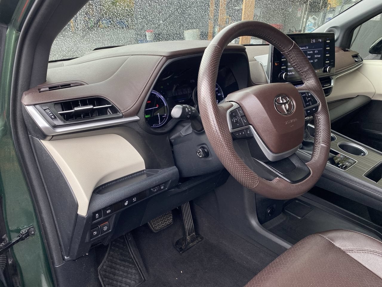 2022 Toyota Sienna Platinum
