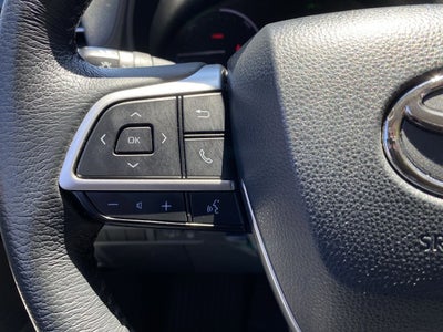 2022 Toyota Sienna XLE