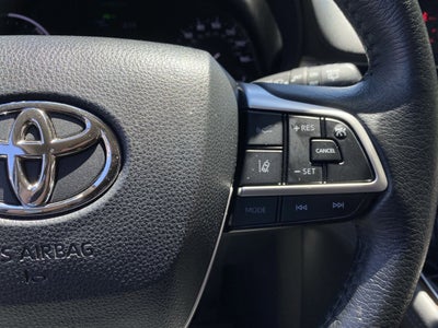 2022 Toyota Sienna XLE