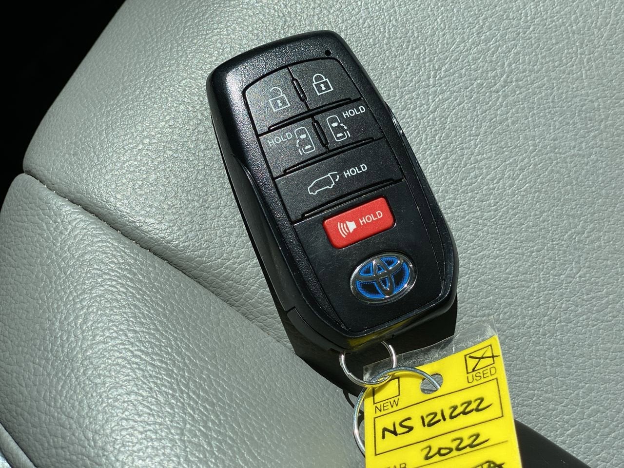 2022 Toyota Sienna XLE