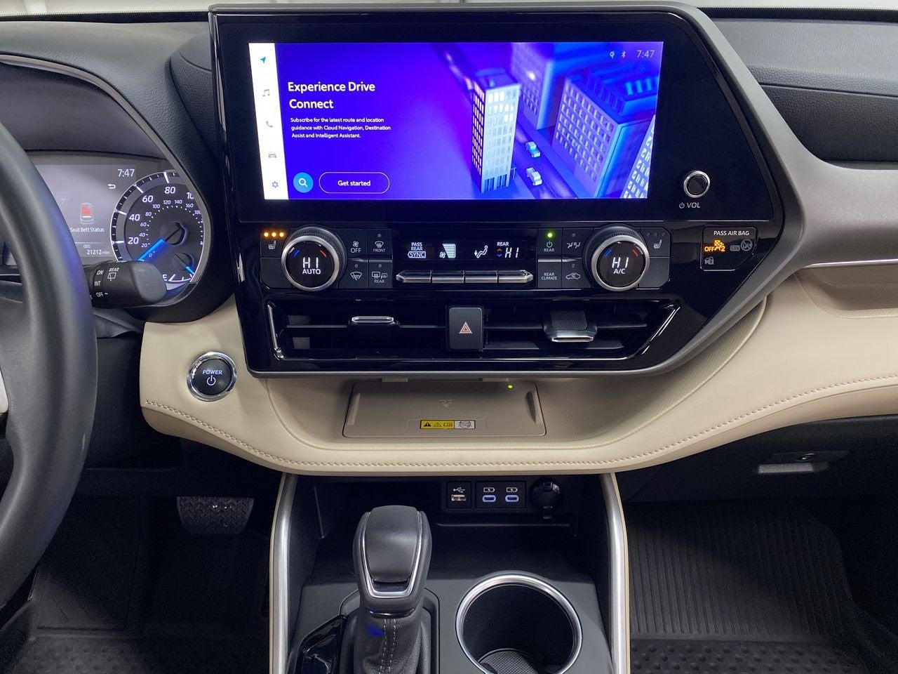 2023 Toyota Highlander Hybrid XLE