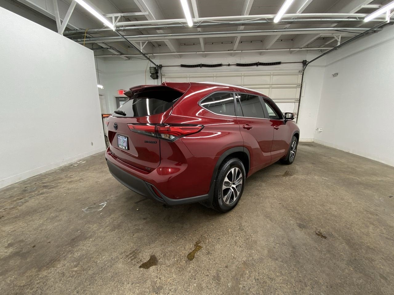 2023 Toyota Highlander Hybrid XLE