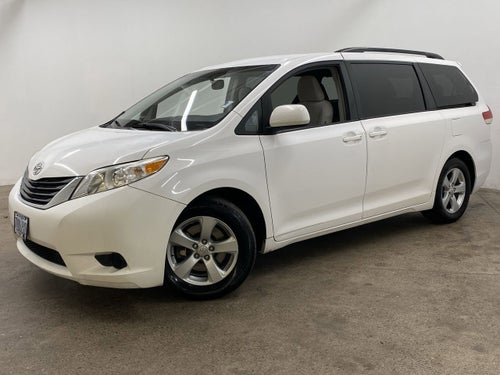 2012 Toyota Sienna LE AAS