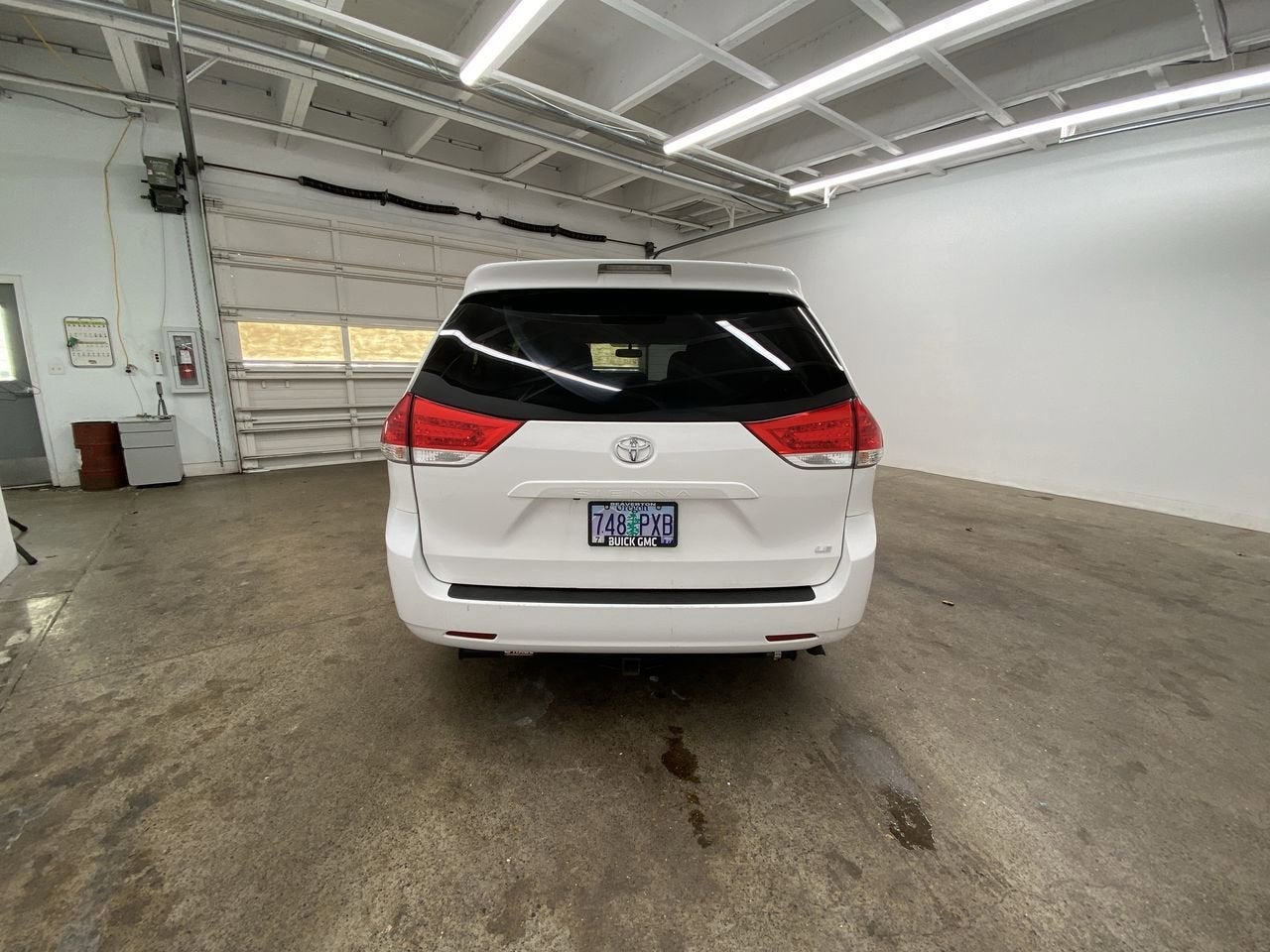 2012 Toyota Sienna LE AAS