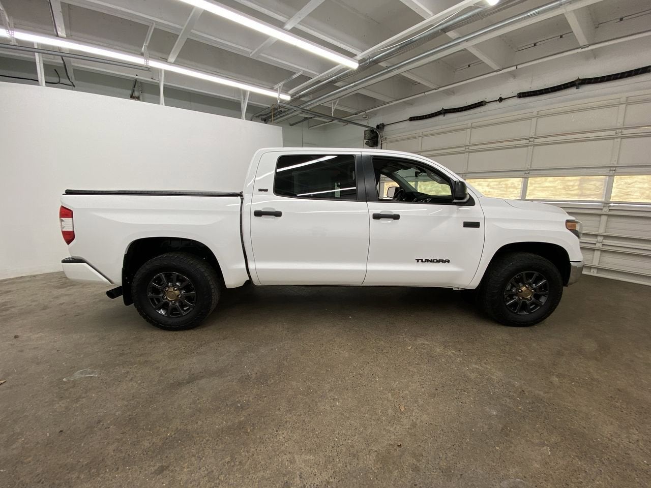 2021 Toyota Tundra 4WD SR5