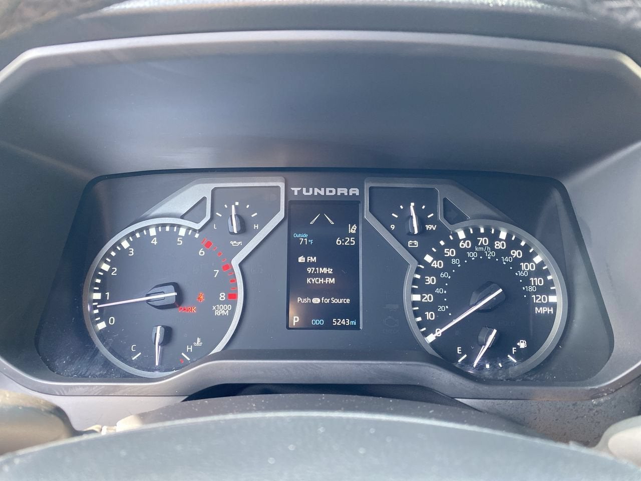2025 Toyota Tundra 4WD SR