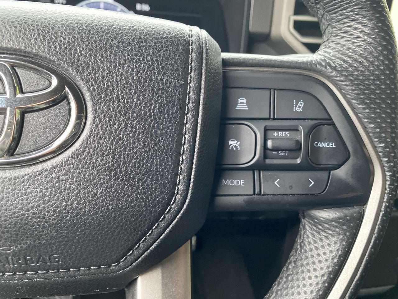 2025 Toyota Tundra 4WD SR5