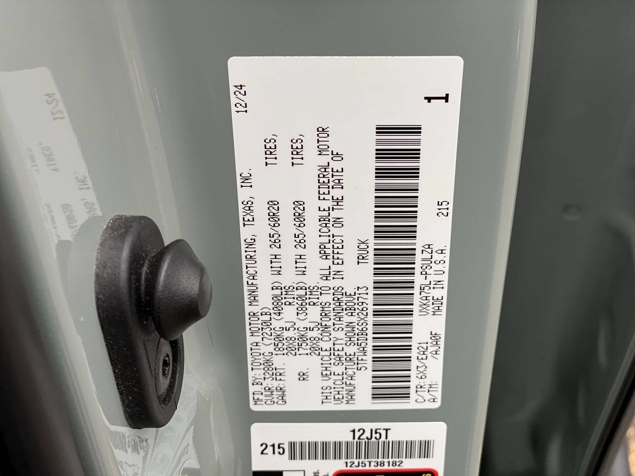 2025 Toyota Tundra 4WD SR5