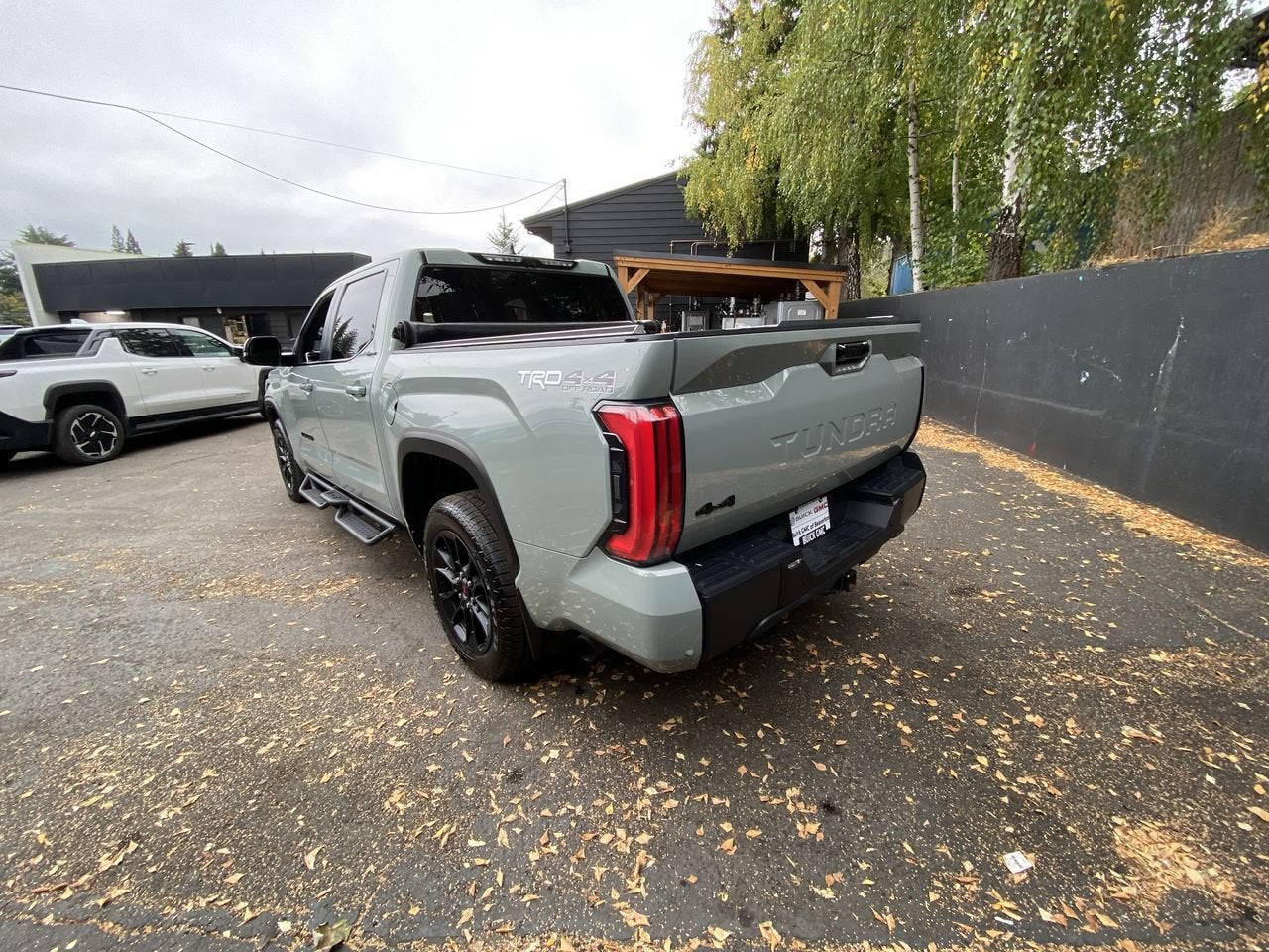 2025 Toyota Tundra 4WD SR5