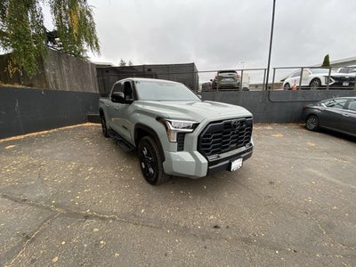 2025 Toyota Tundra 4WD SR5