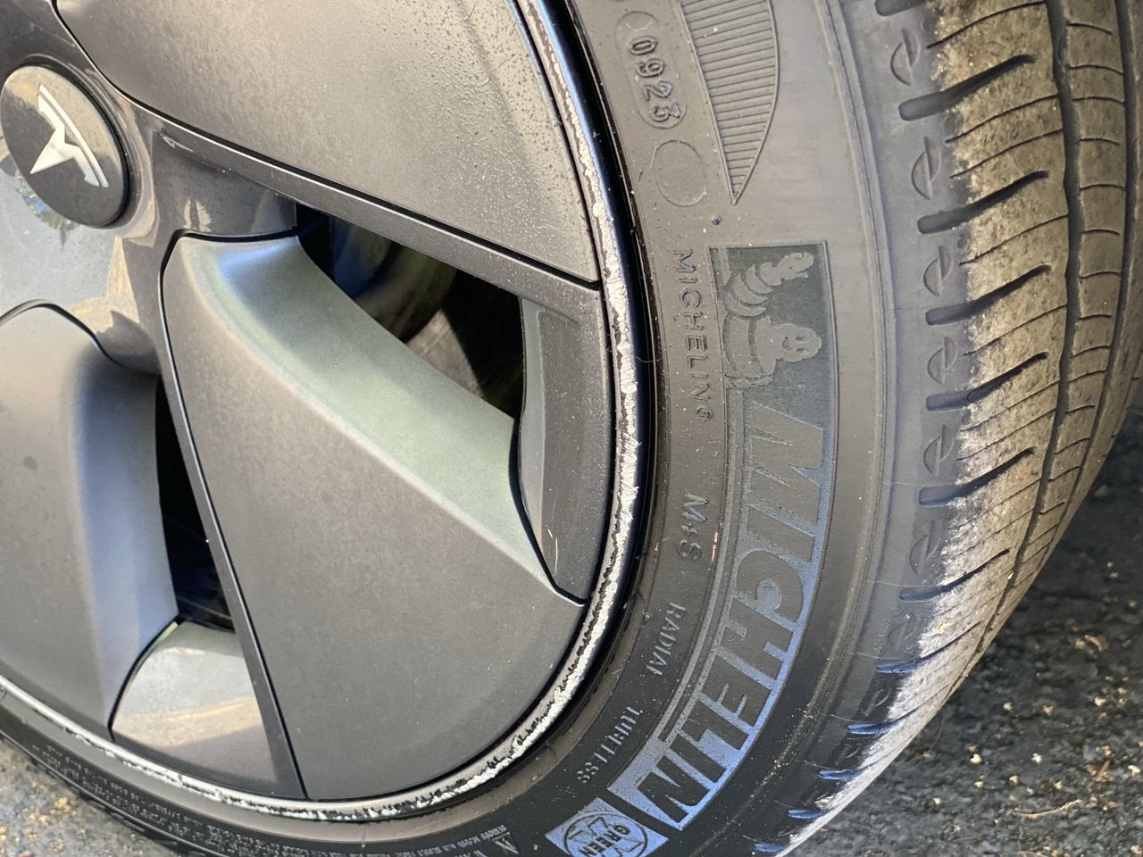 2023 Tesla Model 3 NA
