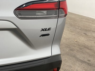 2022 Toyota Corolla Cross XLE