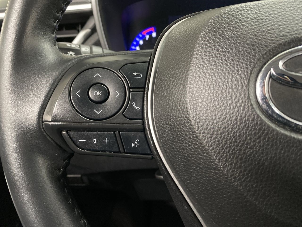 2022 Toyota Corolla Cross XLE