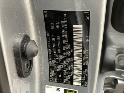 2022 Toyota Corolla Cross XLE