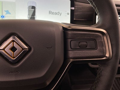 2023 RIVIAN R1S Adventure