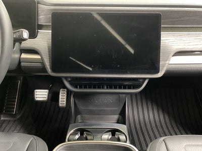 2023 RIVIAN R1S Adventure