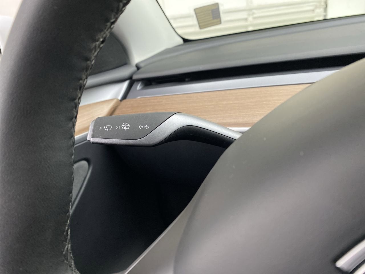 2024 Tesla Model Y Performance