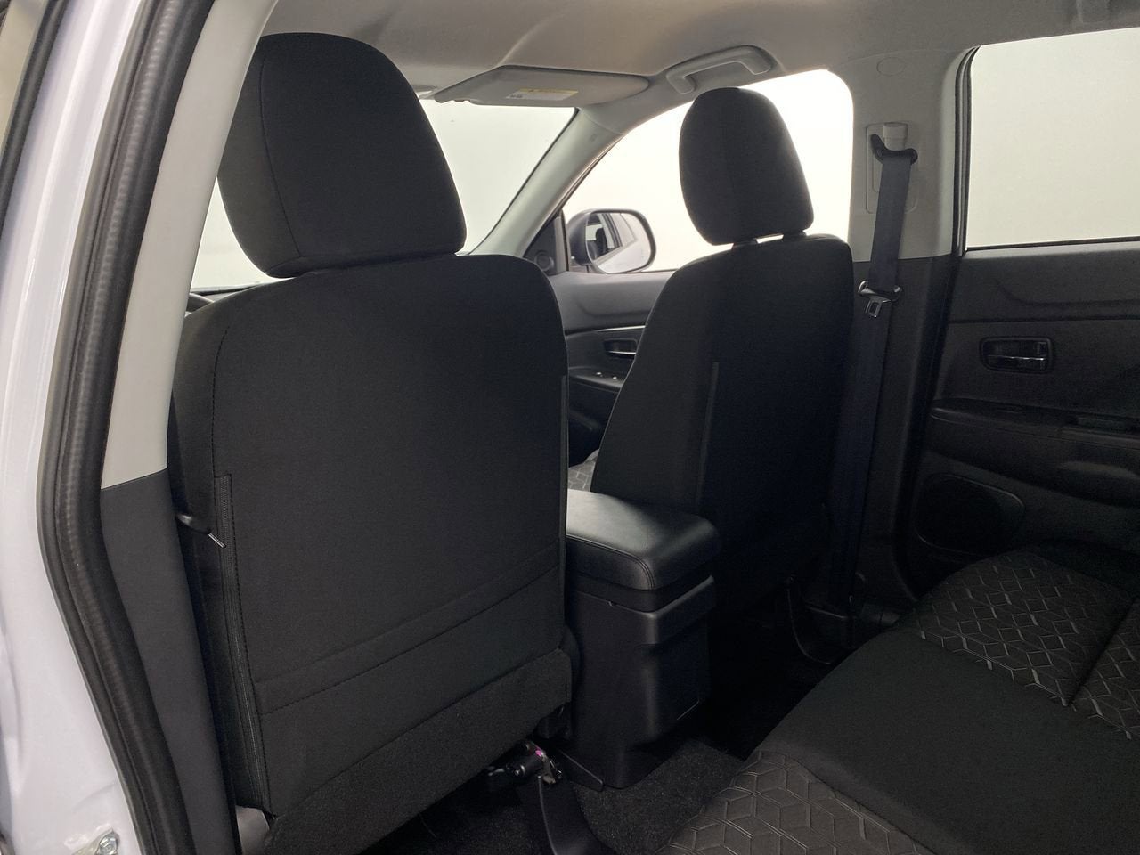 2025 Mitsubishi Outlander Sport S