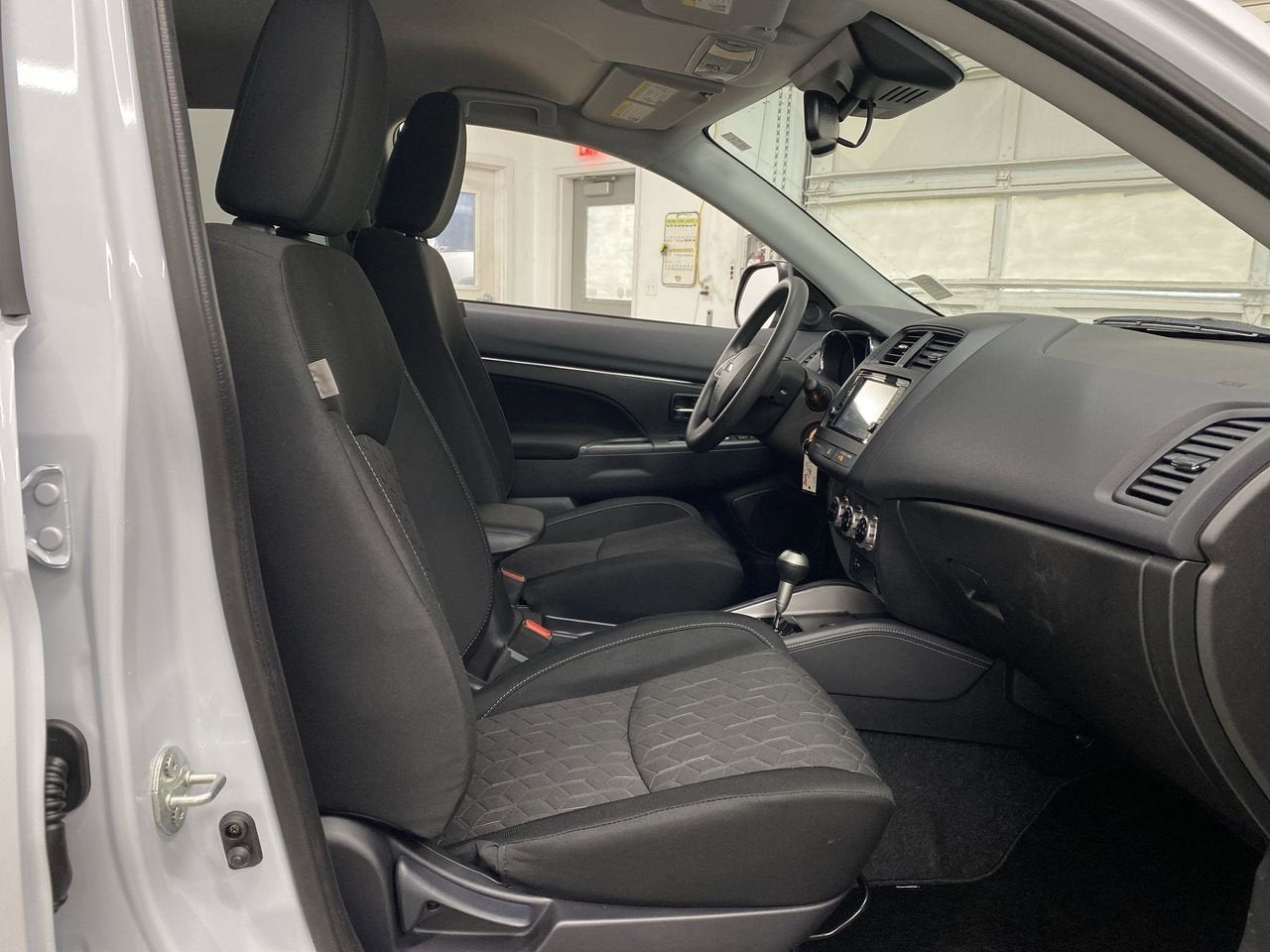 2025 Mitsubishi Outlander Sport S