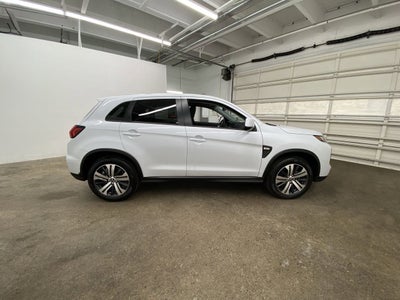 2025 Mitsubishi Outlander Sport S