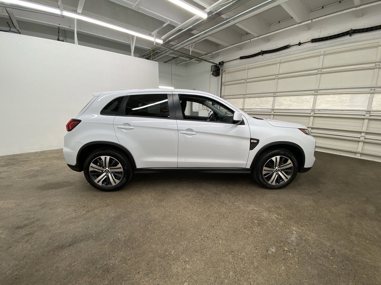 2025 Mitsubishi Outlander Sport S
