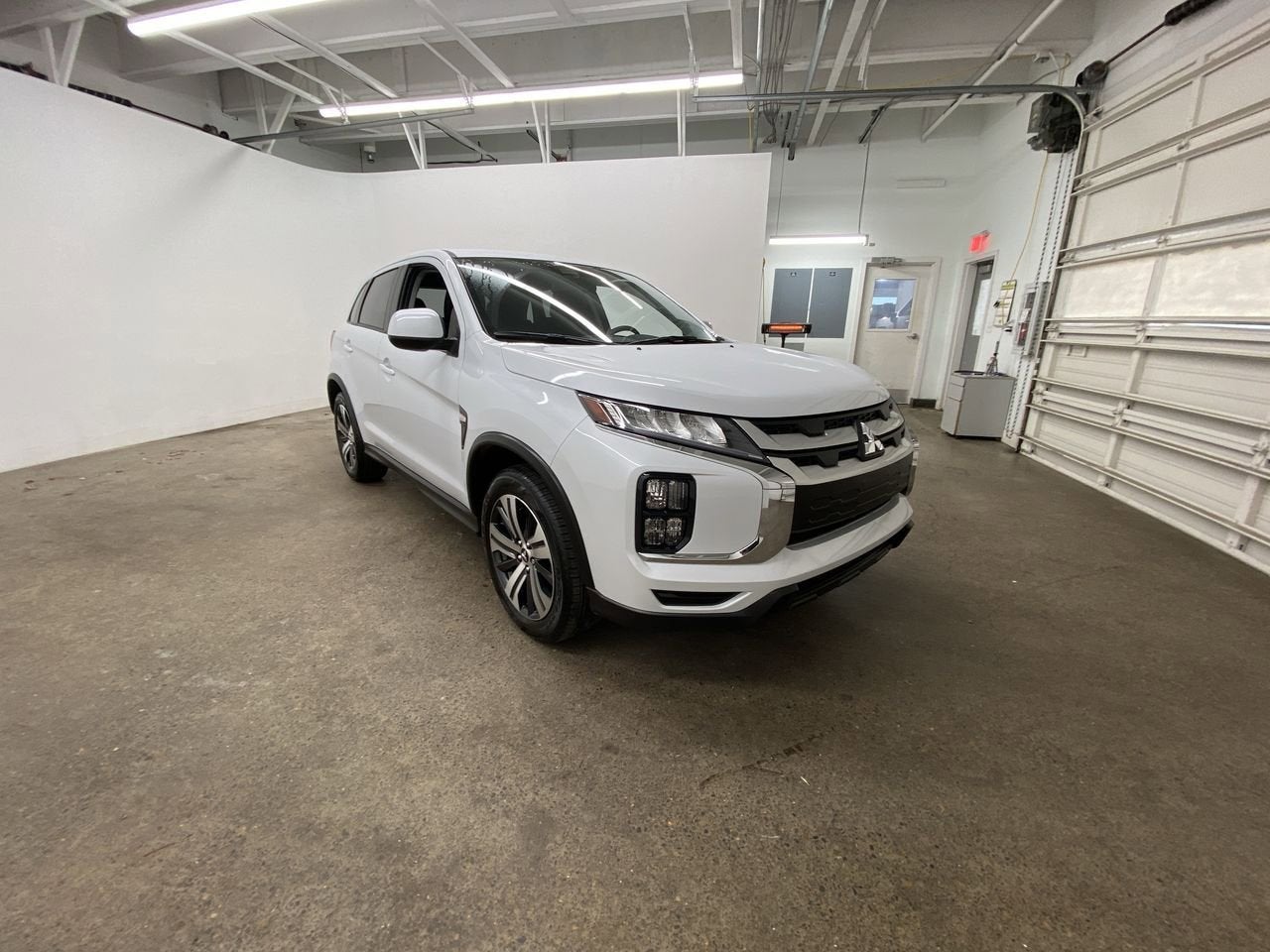 2025 Mitsubishi Outlander Sport S