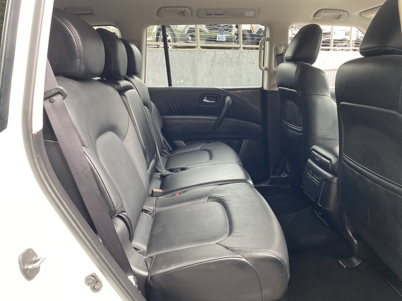 2024 Nissan Armada SV