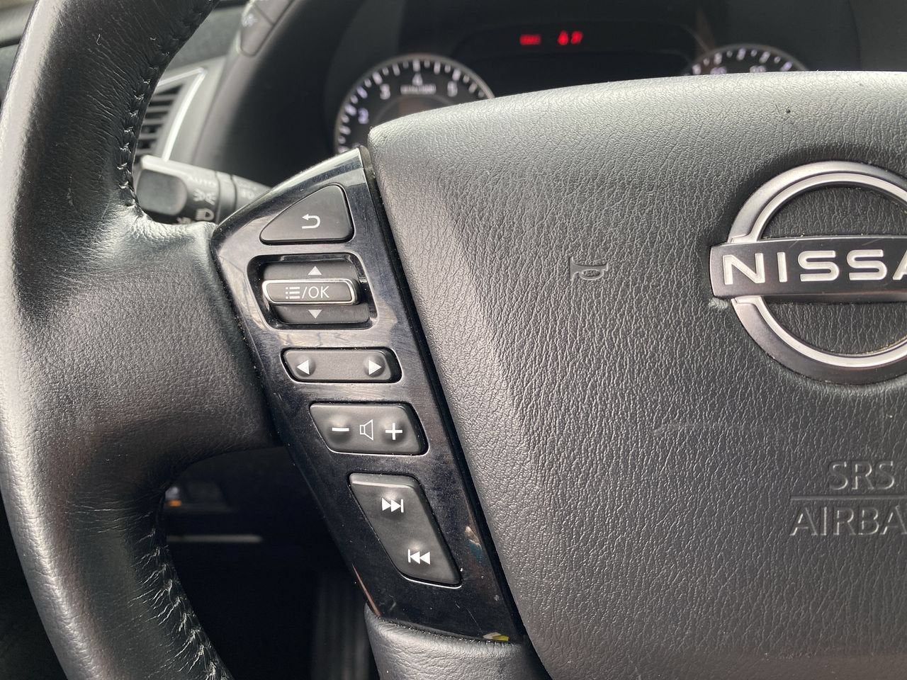 2024 Nissan Armada SV