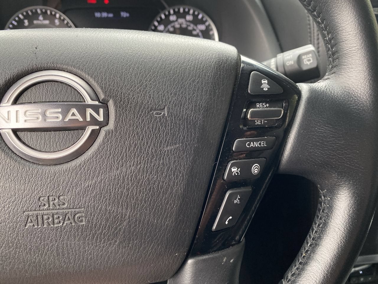 2024 Nissan Armada SV