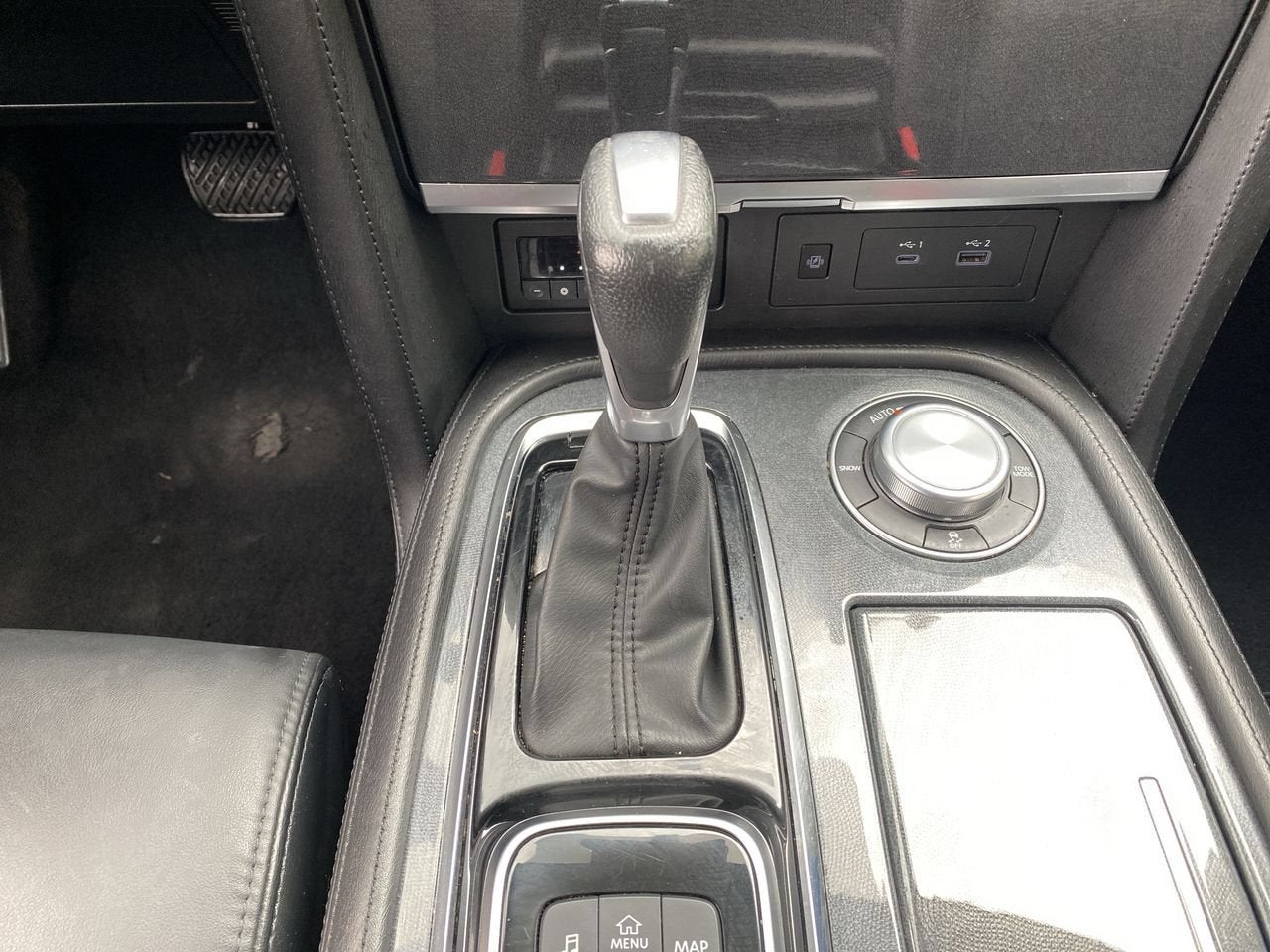 2024 Nissan Armada SV