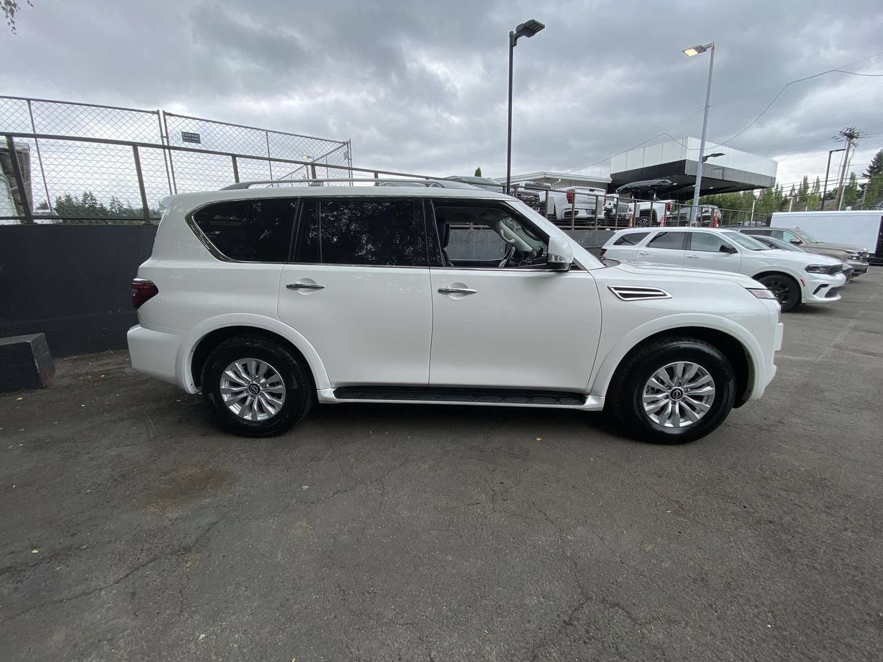 2024 Nissan Armada SV