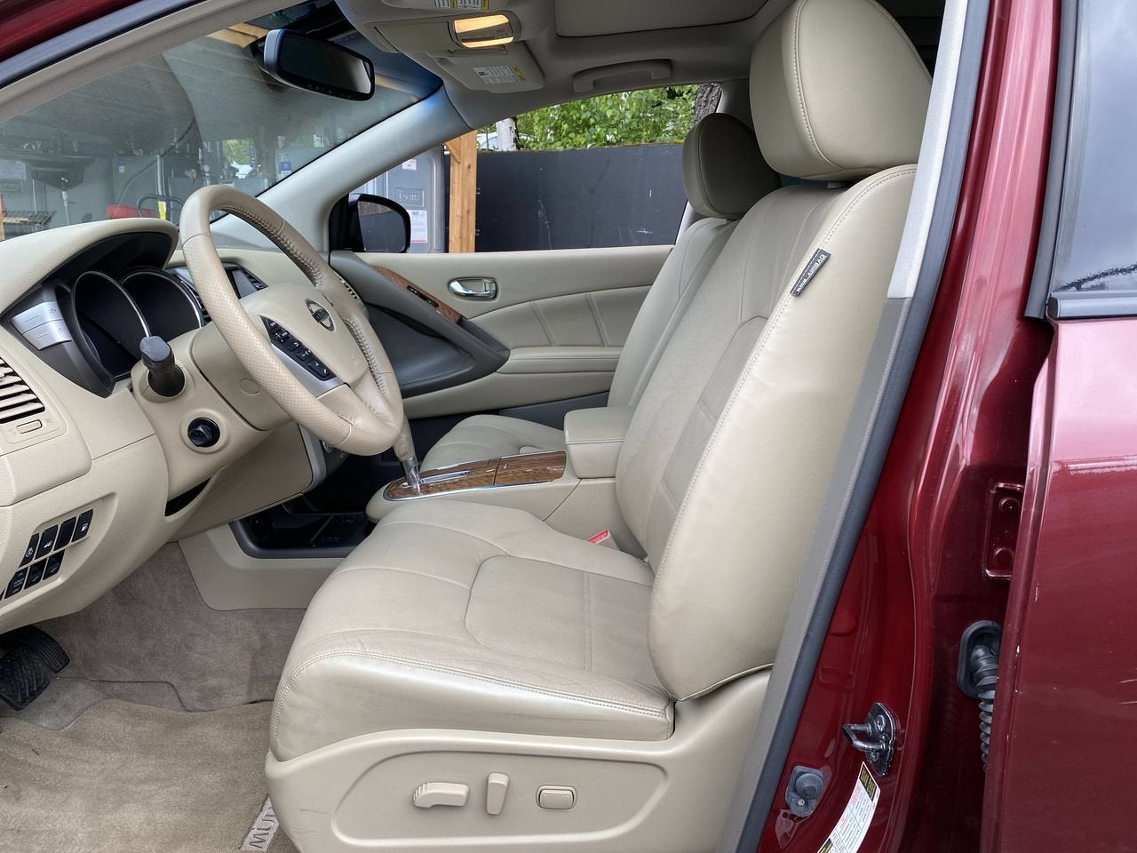 2012 Nissan Murano LE