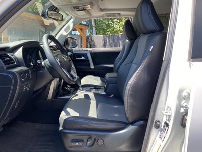2022 Toyota 4Runner SR5 Premium