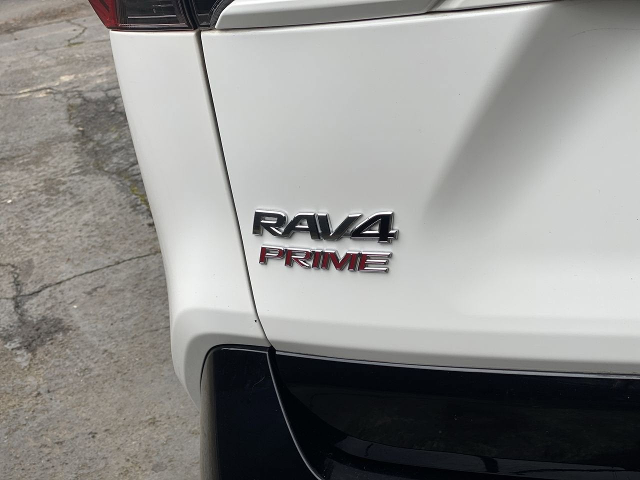 2023 Toyota RAV4 Prime SE