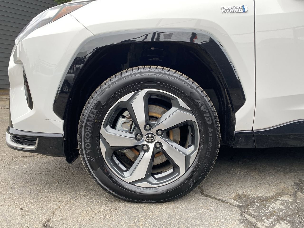 2023 Toyota RAV4 Prime SE