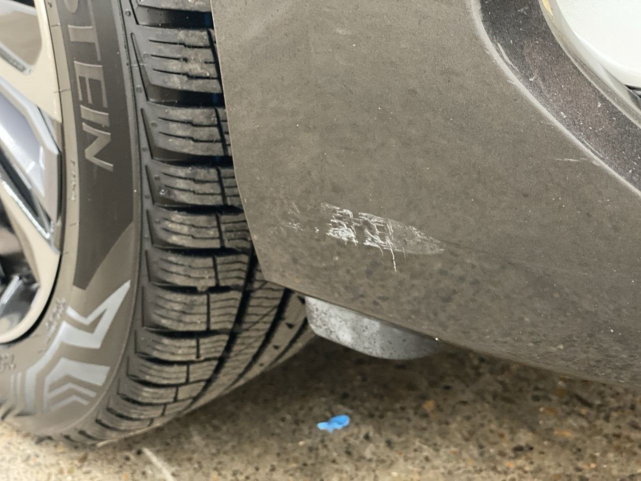 2023 Toyota bZ4X XLE