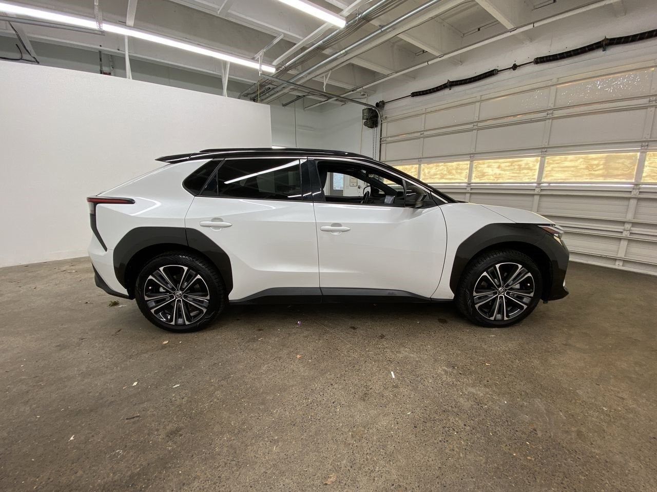 2023 Toyota bZ4X XLE