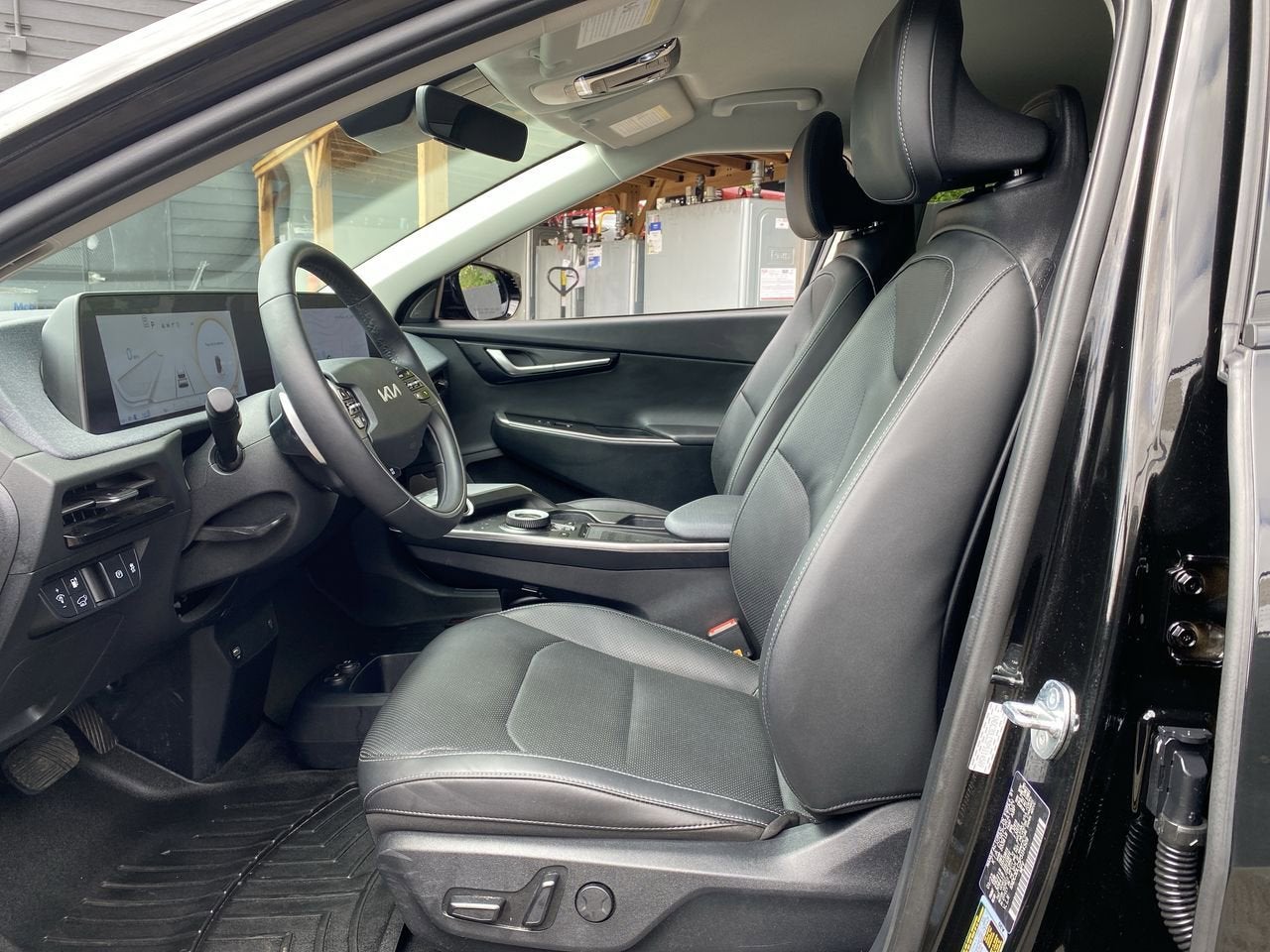2023 Kia EV6 Wind
