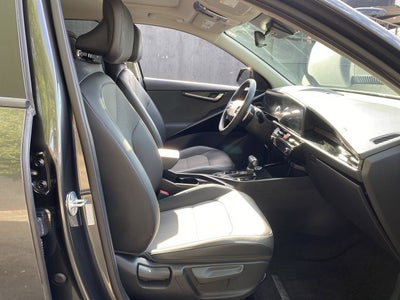 2023 Kia Niro EX Touring